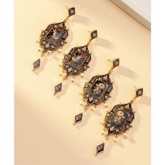 Edwardian Earrings - Picture 4 of 5